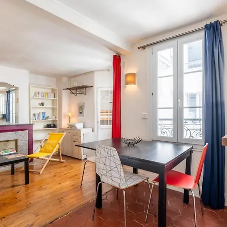 Spacious Duplex Minutes From The Eiffel Tower Appartement Paris