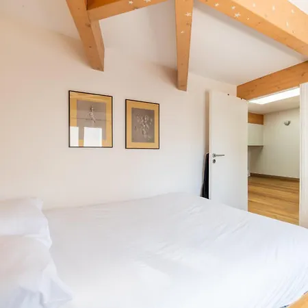 Appartement Spacious Duplex Minutes From The Eiffel Tower