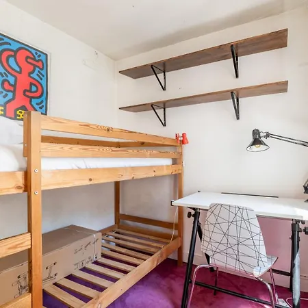 Spacious Duplex Minutes From The Eiffel Tower Apartment